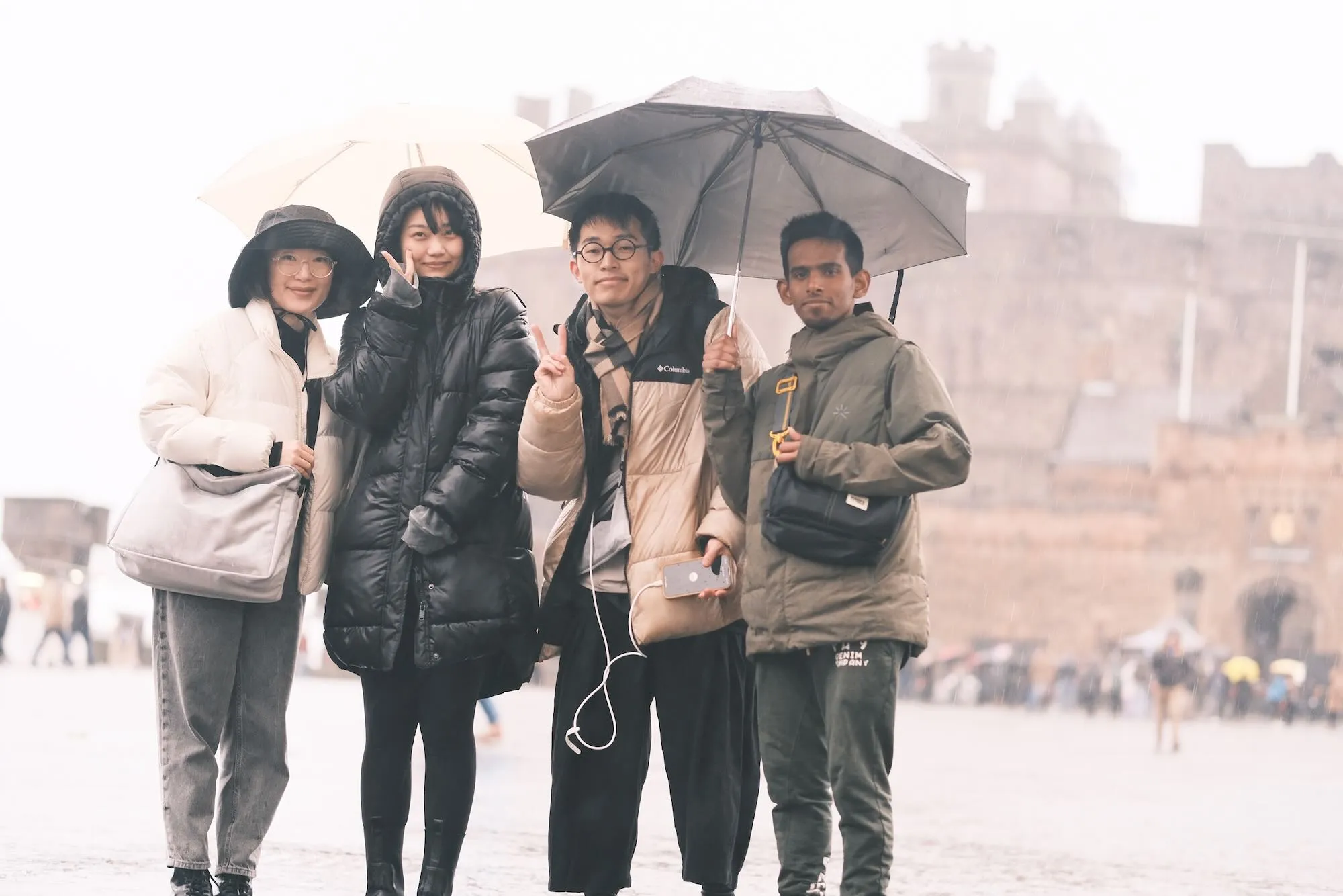 エディンバラ城で撮った写真。あいにくの雨だったが。