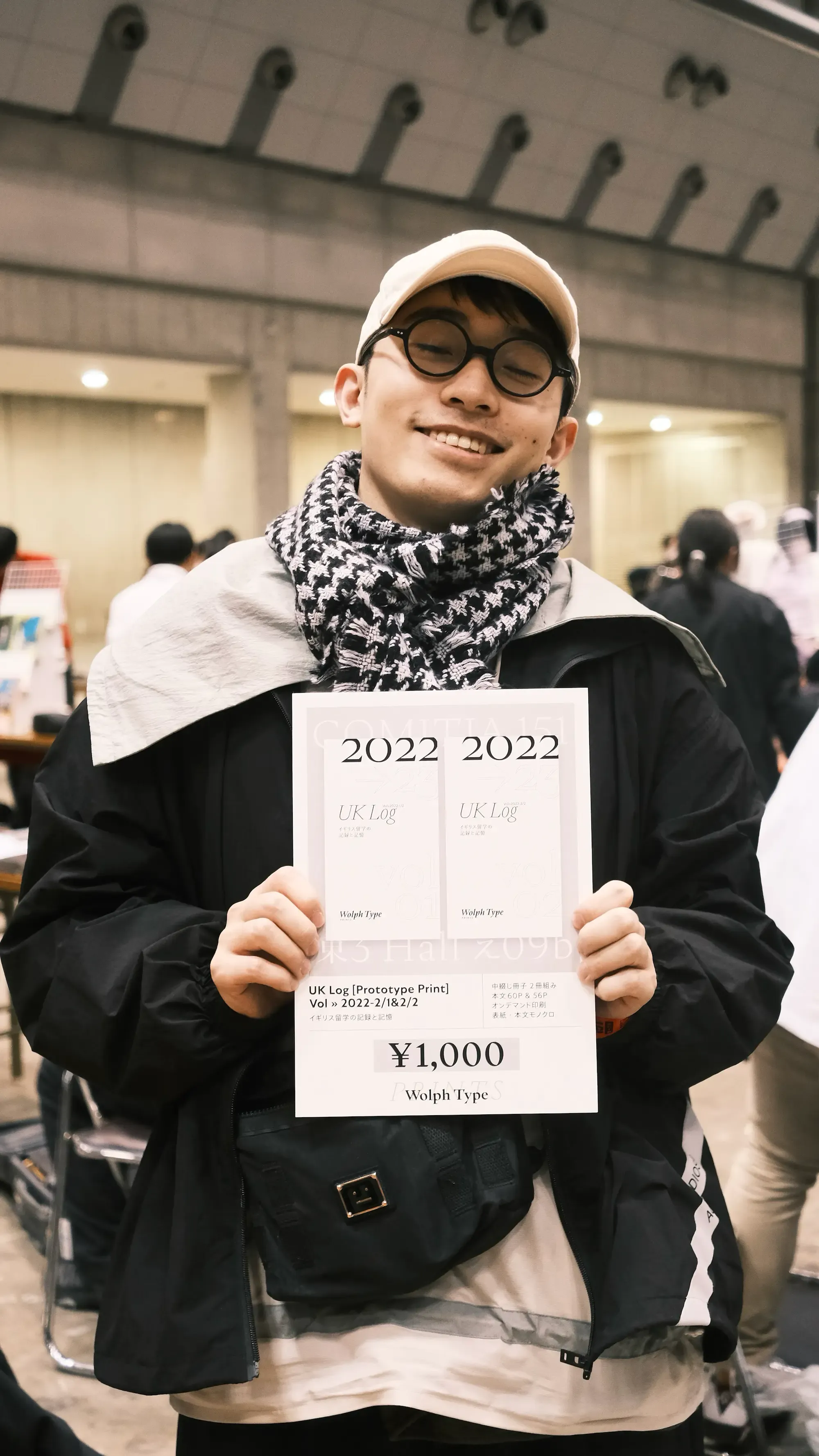 当日コミティア展示中の私