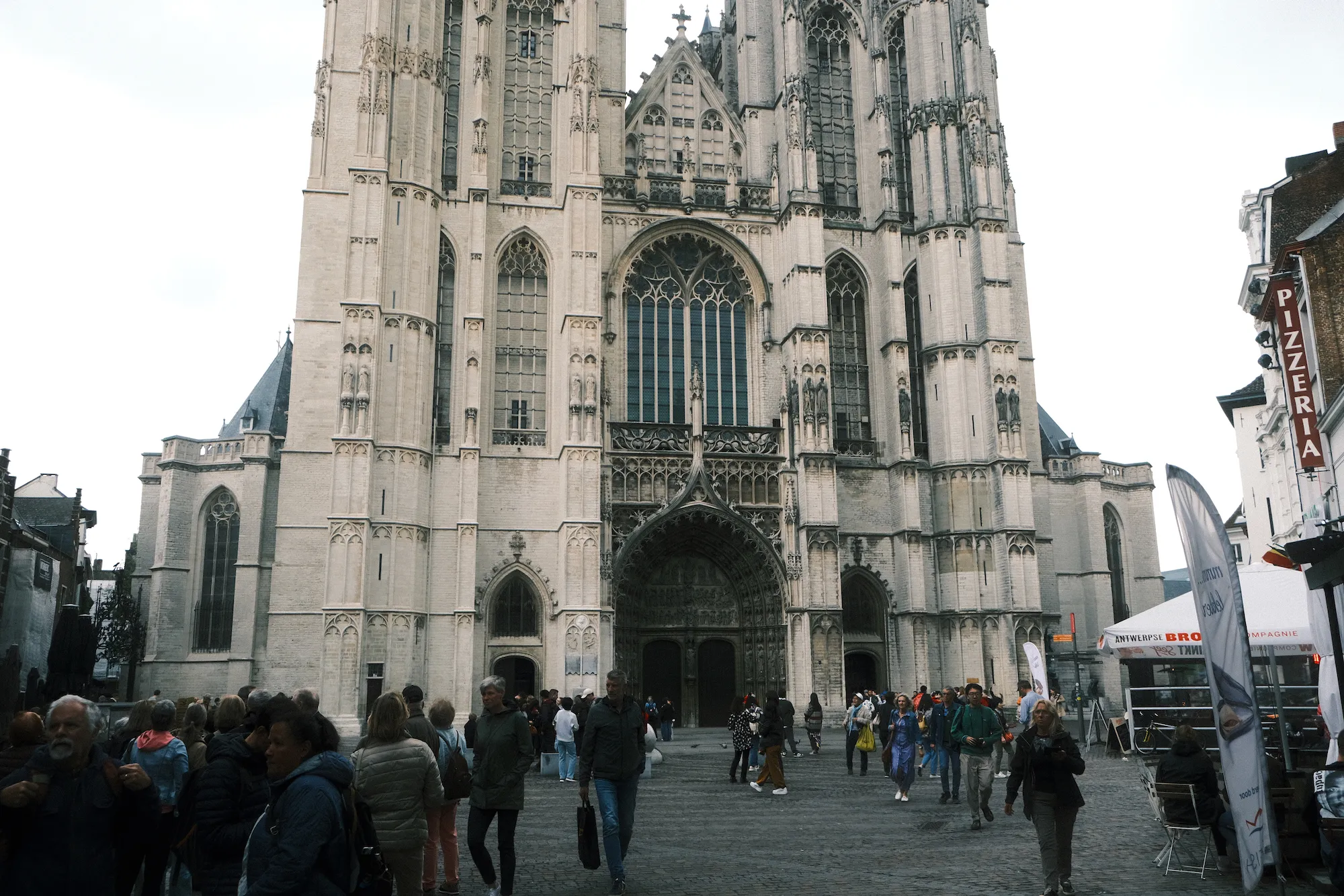 フランダースの犬で有名な聖母大聖堂