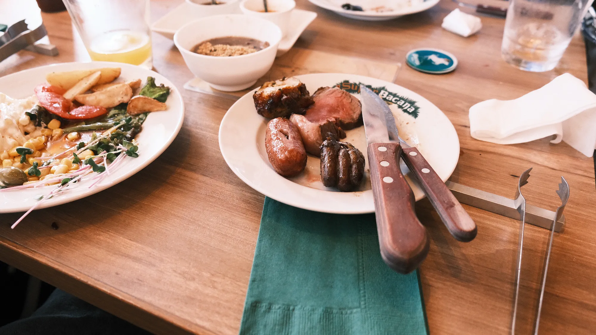 銀座で食べたシュラスコ。和食じゃないんかいという感じだが銀座でシュラスコは大学の友人との定番になっている