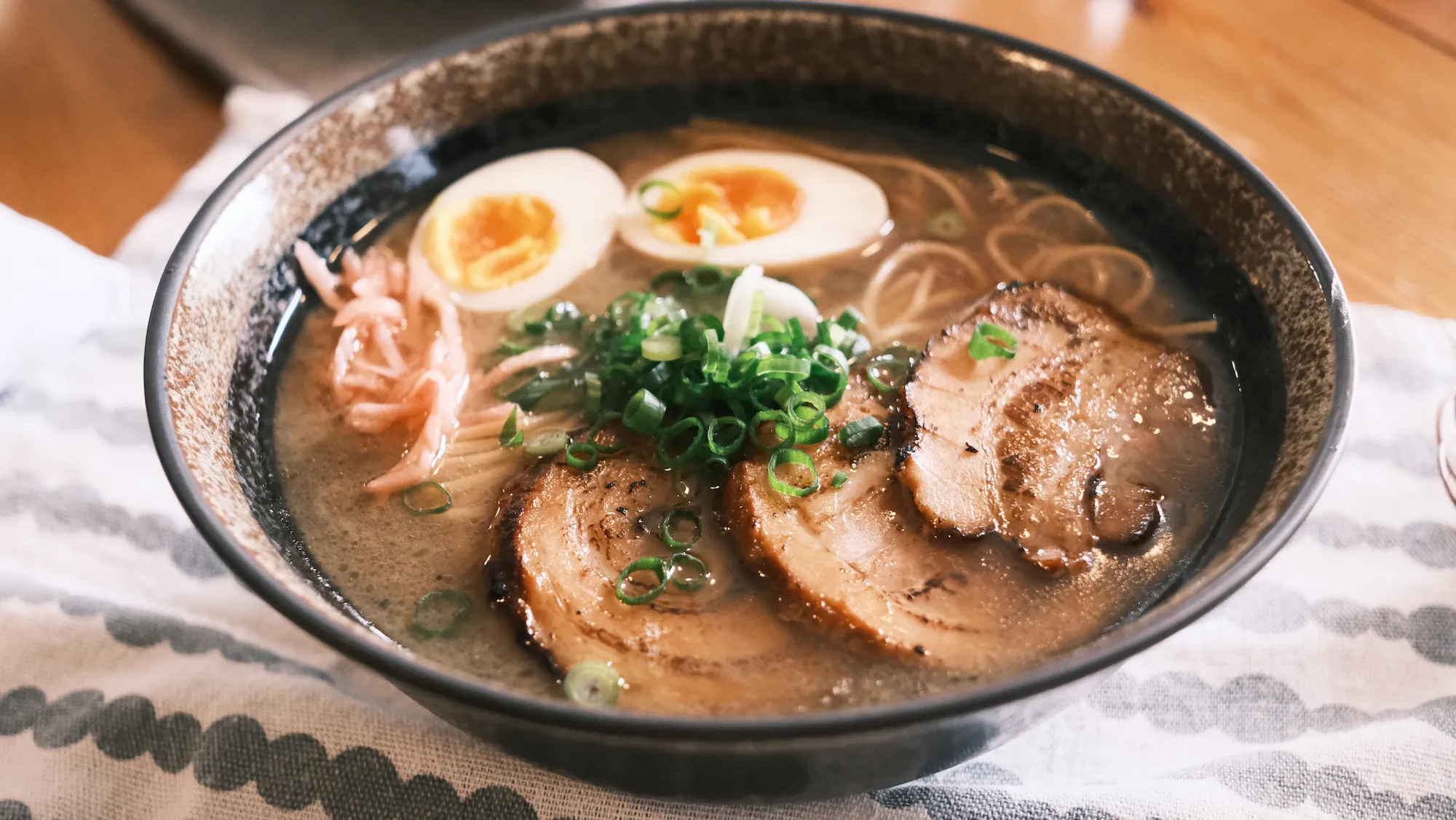 大曲さんのラーメン。感動というほかない。麺以外はほぼ自家製とのこと。